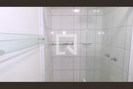 Banheiro de apartamento para alugar com 1 quarto, 35m² em Vila Graciosa, São Paulo