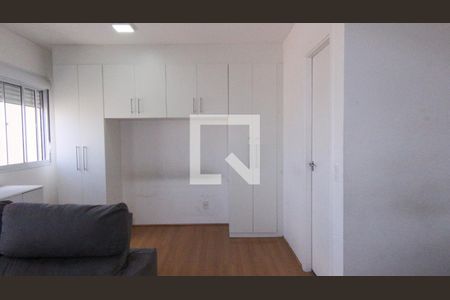 Sala/Quarto de apartamento à venda com 1 quarto, 35m² em Vila Graciosa, São Paulo