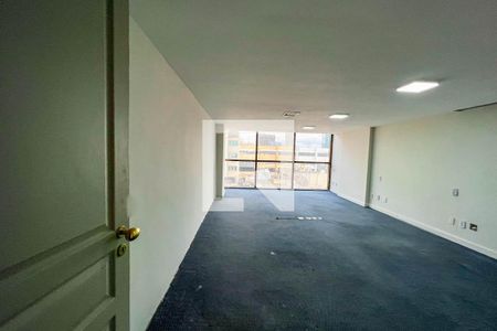 Studio para alugar com 350m², 8 quartos e sem vaga