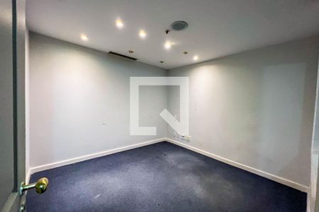 Studio para alugar com 350m², 8 quartos e sem vaga