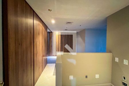 Studio para alugar com 350m², 8 quartos e sem vaga