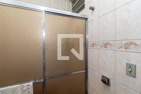 Casa à venda com 180m², 3 quartos e sem vaga Casa à venda com 180m², 3 quartos e sem vagaBanheiro 2