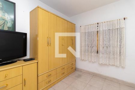 Casa à venda com 180m², 3 quartos e sem vaga Casa à venda com 180m², 3 quartos e sem vagaQuarto 2