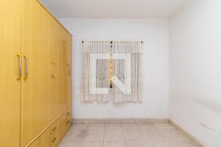 Casa à venda com 180m², 3 quartos e sem vaga Casa à venda com 180m², 3 quartos e sem vagaQuarto 2