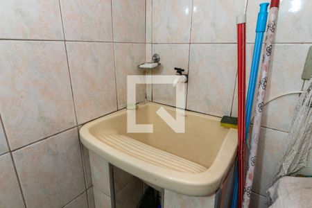 Casa à venda com 180m², 3 quartos e sem vaga Casa à venda com 180m², 3 quartos e sem vagaÁrea de Serviço de Apoio