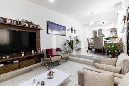 Sala de casa à venda com 3 quartos, 120m² em Vila Vera, São Paulo