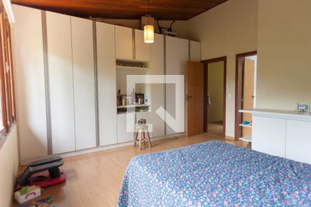 Quarto 1 de casa à venda com 6 quartos, 252m² em Ouro Velho Mansões, Nova Lima