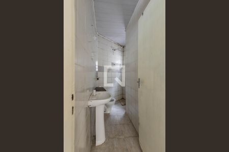 Banheiro  de casa para alugar com 2 quartos, 50m² em Vila Prudente, São Paulo