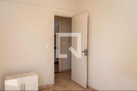 Quarto 1 de apartamento para alugar com 2 quartos, 58m² em Cidade Jardim, Goiânia