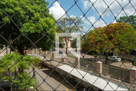 Vista Quarto 2 de apartamento para alugar com 2 quartos, 58m² em Cidade Jardim, Goiânia