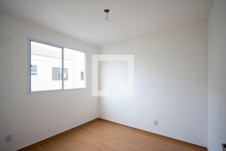 Quarto 2 de apartamento para alugar com 2 quartos, 45m² em Vila Lage, São Gonçalo