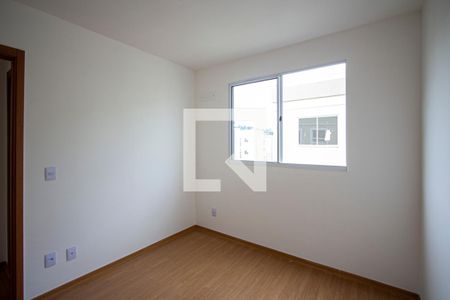 Quarto 2 de apartamento para alugar com 2 quartos, 45m² em Vila Lage, São Gonçalo