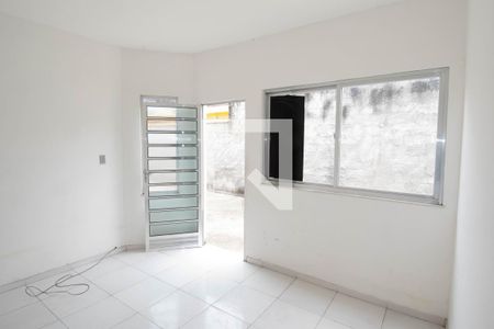 Sala de casa para alugar com 3 quartos, 60m² em Vila Santa Cruz, Duque de Caxias