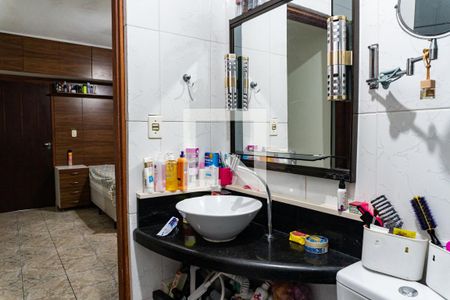 Banheiro da Suíte 1 de casa à venda com 4 quartos, 218m² em Jardim Lourdes (zona Sul), São Paulo