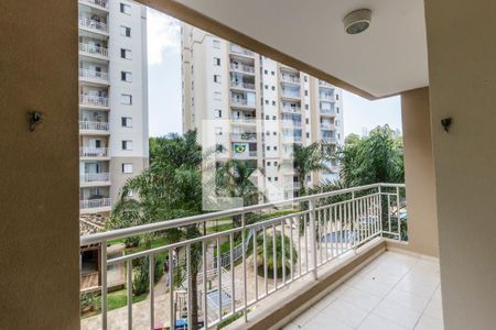 Varanda de apartamento para alugar com 3 quartos, 70m² em Jardim Tupanci, Barueri