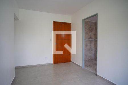 Sala de apartamento à venda com 2 quartos, 48m² em Protásio Alves, Porto Alegre