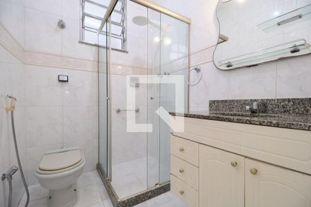 Banheiro de apartamento para alugar com 1 quarto, 44m² em Vila Isabel, Rio de Janeiro