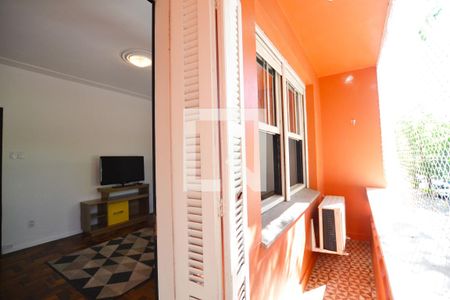 Varanda de apartamento para alugar com 2 quartos, 77m² em Santana, Porto Alegre