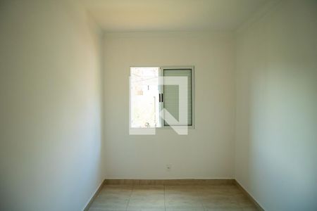 Quarto 1 de apartamento para alugar com 2 quartos, 45m² em Jardim Petrópolis, Cotia