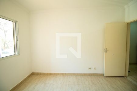 Sala de apartamento para alugar com 2 quartos, 45m² em Jardim Petrópolis, Cotia