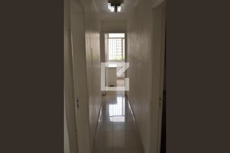 Corredor de apartamento à venda com 3 quartos, 110m² em Icaraí, Niterói