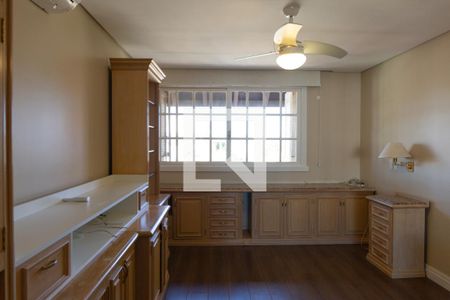 Casa de condomínio para alugar com 228m², 3 quartos e 3 vagas Casa de condomínio para alugar com 228m², 3 quartos e 3 vagasSuíte