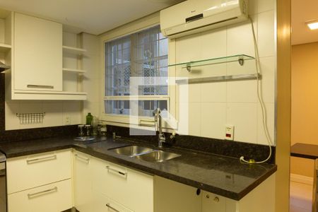 Casa de condomínio para alugar com 228m², 3 quartos e 3 vagas Casa de condomínio para alugar com 228m², 3 quartos e 3 vagasCozinha