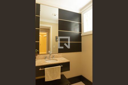 Casa de condomínio para alugar com 228m², 3 quartos e 3 vagas Casa de condomínio para alugar com 228m², 3 quartos e 3 vagasLavabo