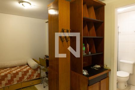 Casa de condomínio para alugar com 228m², 3 quartos e 3 vagas Casa de condomínio para alugar com 228m², 3 quartos e 3 vagasQuarto de Serviço