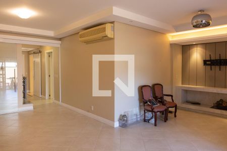 Sala de casa de condomínio à venda com 3 quartos, 228m² em Vila Jardim, Porto Alegre