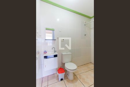 Banheiro da Sala de casa à venda com 2 quartos, 100m² em Vila Graciosa, São Paulo