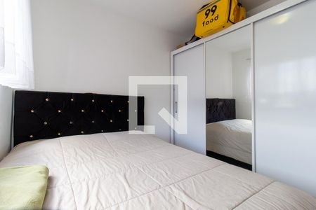 Quarto 2 de apartamento para alugar com 2 quartos, 44m² em Cruzeiro, São José dos Pinhais