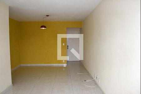 Sala de apartamento à venda com 3 quartos, 80m² em Parque Residencial Julia, São Paulo