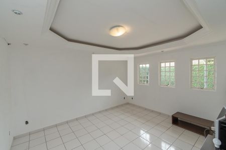 Sala de TV de casa para alugar com 3 quartos, 200m² em Vila Nogueira, Campinas