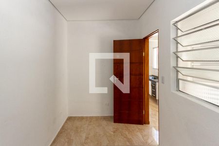 Quarto 02 de casa para alugar com 1 quarto, 45m² em Vila Alpina, São Paulo