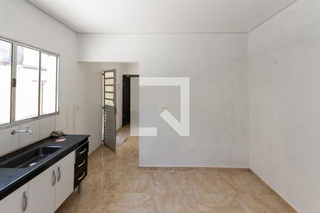 Sala/Cozinha de casa para alugar com 1 quarto, 45m² em Vila Alpina, São Paulo