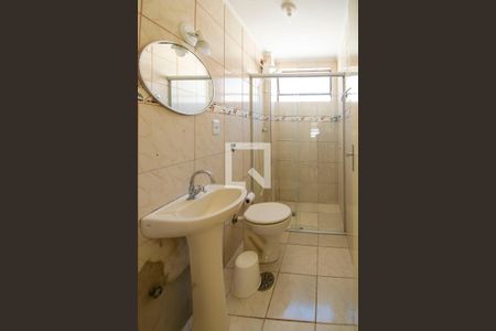 Banheiro de apartamento à venda com 1 quarto, 51m² em Partenon, Porto Alegre