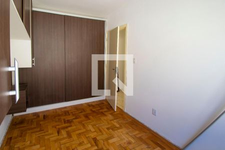 Quarto de apartamento à venda com 1 quarto, 51m² em Partenon, Porto Alegre
