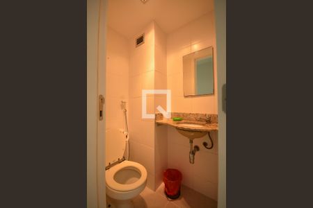 Lavabo de apartamento para alugar com 3 quartos, 104m² em Botafogo, Rio de Janeiro