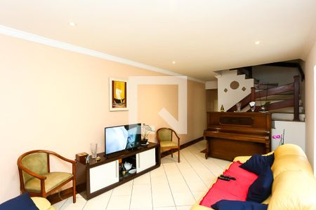 Sala de casa para alugar com 4 quartos, 125m² em Jardim Monte Kemel, São Paulo