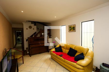 Sala de casa para alugar com 4 quartos, 125m² em Jardim Monte Kemel, São Paulo