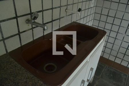 Pia da Churrasqueira de casa de condomínio à venda com 5 quartos, 350m² em Badu, Niterói