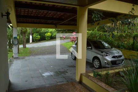 Garagem para 5 carros de casa de condomínio à venda com 5 quartos, 350m² em Badu, Niterói