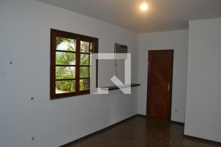 Escritório de casa de condomínio à venda com 5 quartos, 350m² em Badu, Niterói