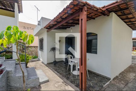 Varanda da Sala de casa à venda com 2 quartos, 405m² em Dom Bosco, Belo Horizonte