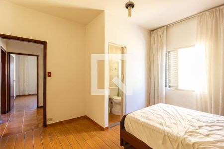 Suíte 1 de casa à venda com 3 quartos, 330m² em Jaguaré, São Paulo