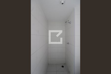 Banheiro de apartamento à venda com 1 quarto, 30m² em Jardim Planalto, São Paulo