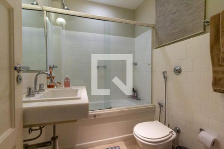 Banheiro de apartamento para alugar com 1 quarto, 41m² em Centro, Rio de Janeiro