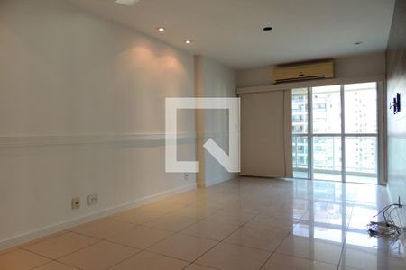 Sala de apartamento para alugar com 3 quartos, 171m² em Jacarepaguá, Rio de Janeiro