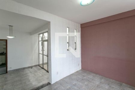 Casa à venda com 90m², 3 quartos e 1 vagaSala